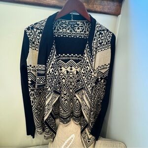 EUC Lucky Brand, waterfall style, sweater, size small